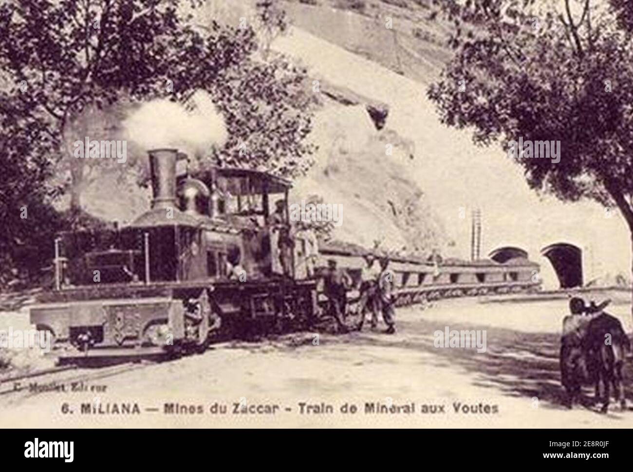 Miliana Mines Du Zaccar Train De Mineral Aux Voutes cropped Stock miliana-mines-du-zaccar-train-de-mineral-aux-voutes-cropped-stock