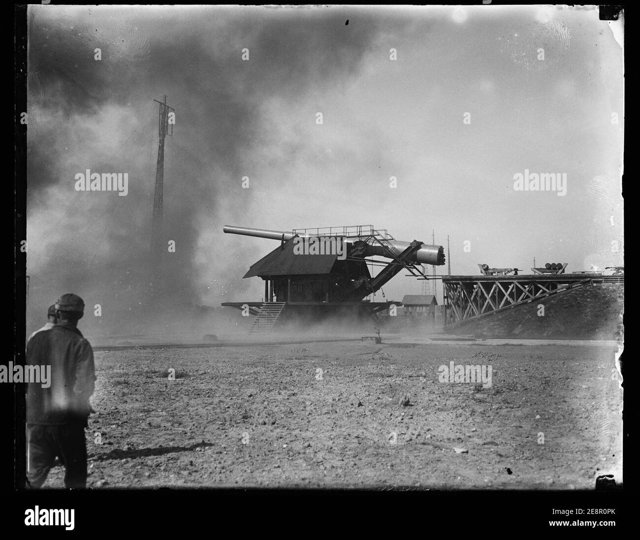 Military artillery Black and White Stock Photos & Images - Alamy