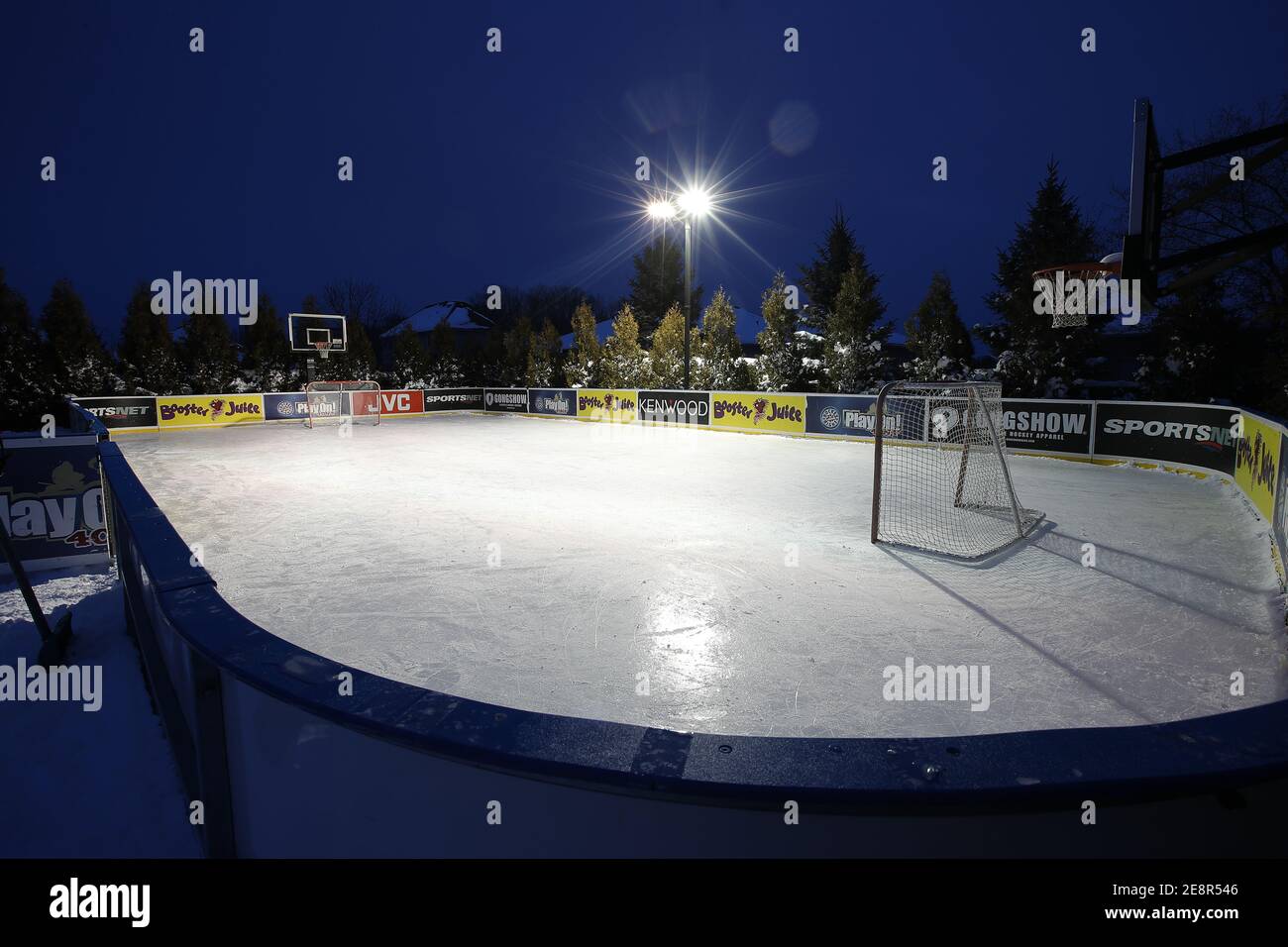 Ice Hockey Boards High Resolution Stock Photography And Images Alamy