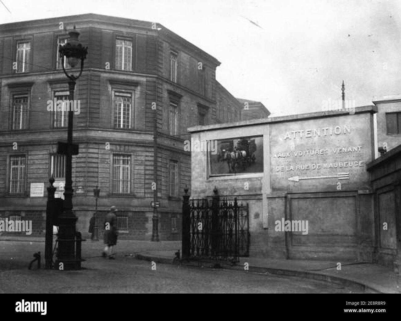 Rue maubeuge Black and White Stock Photos & Images - Alamy