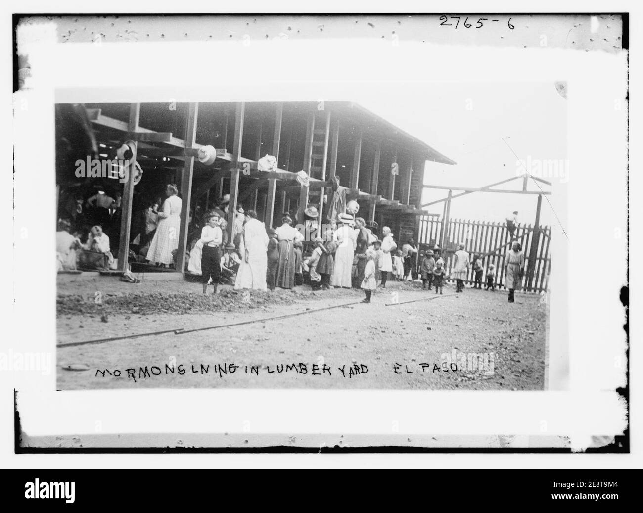 Mormons living in lumber yard El Paso Stock Photo Alamy