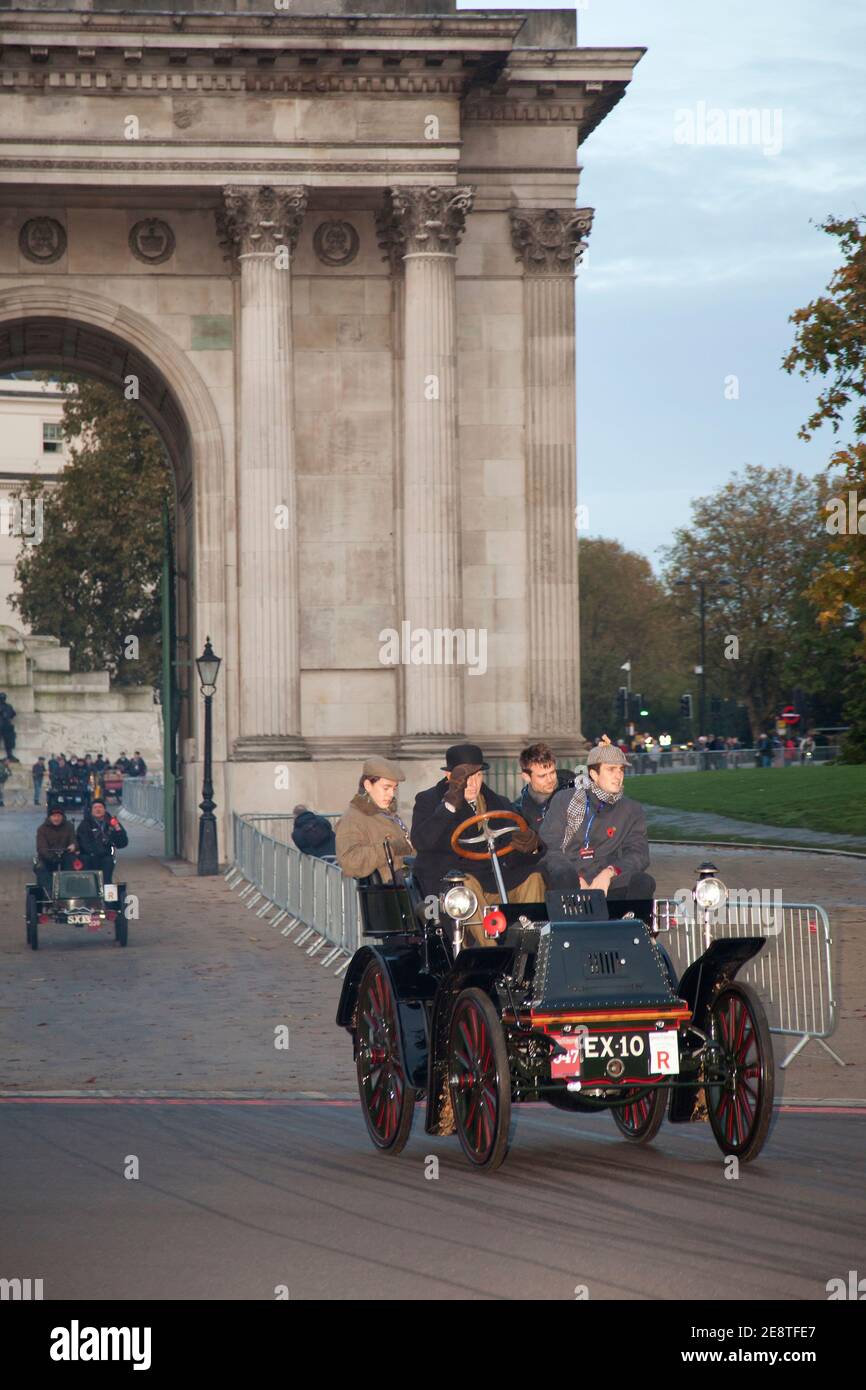 1900 Daimler Veteran car on the London to Brighton Veteran car run. 2019 Stock Photo