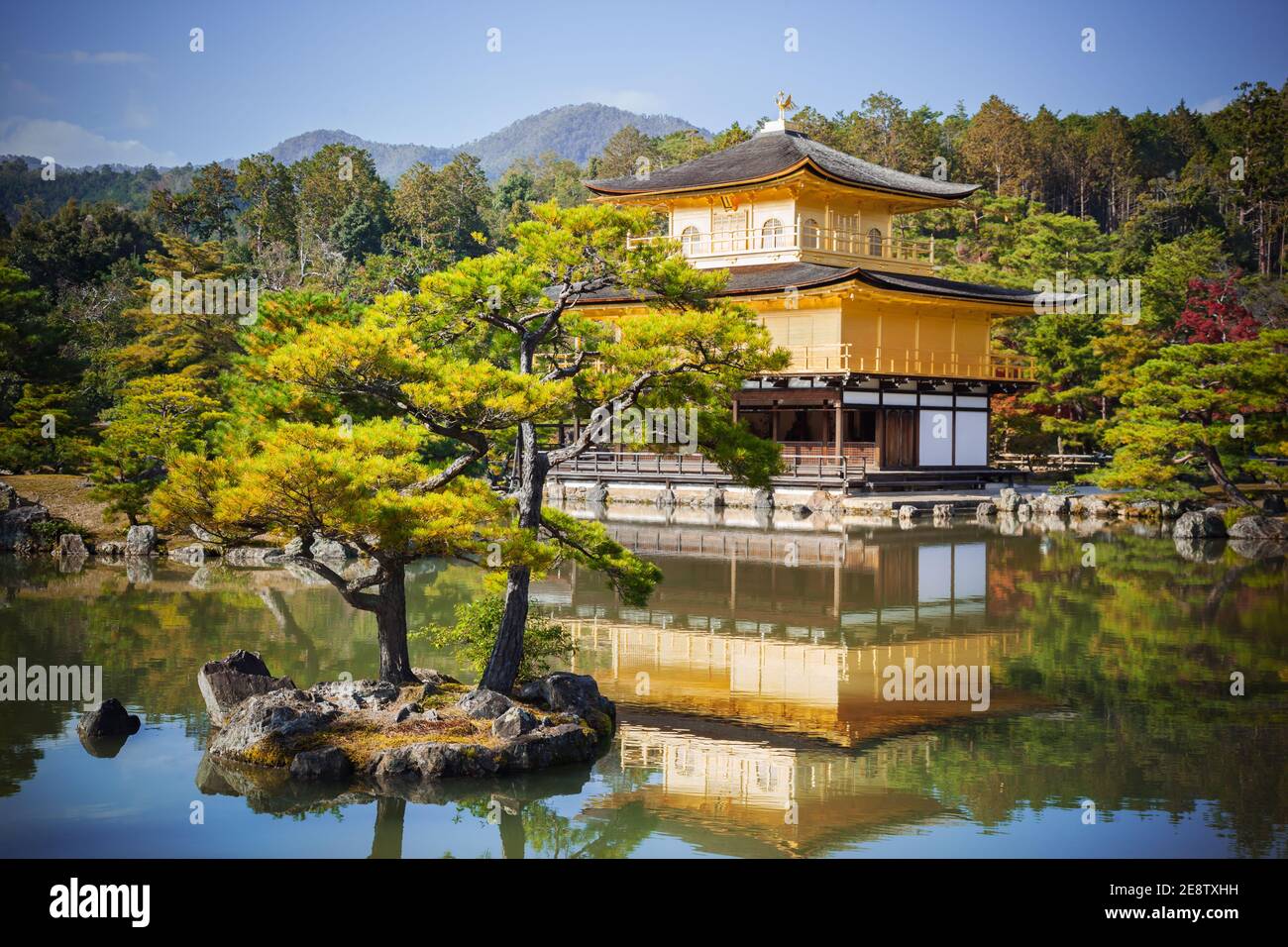 Temple of the Golden Pavilion Kinkaku-ji, Kyoto Japan Stock Photo