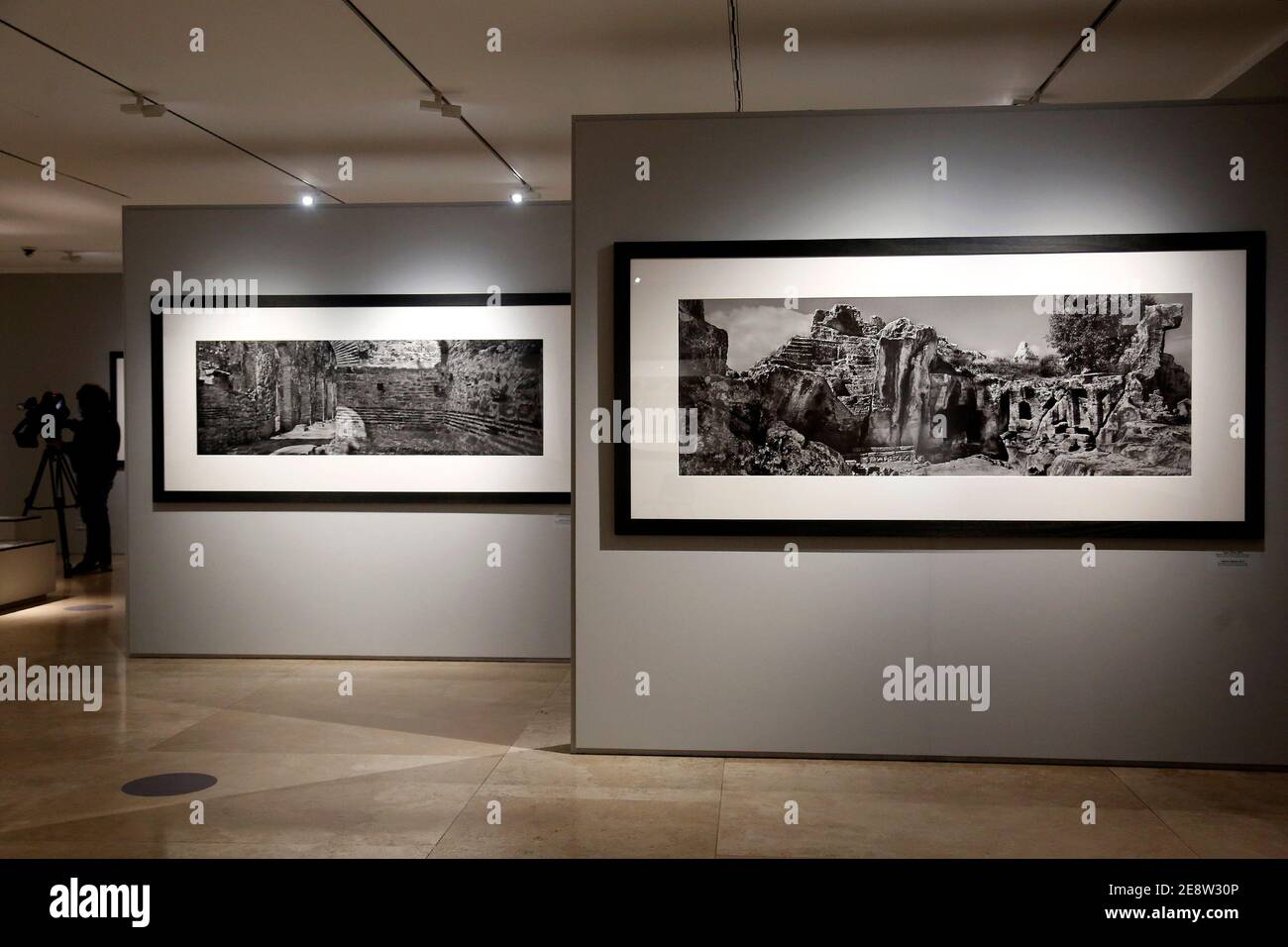 exhibition-roots-radici-of-the-photographer-josef-koudelka-at-ara