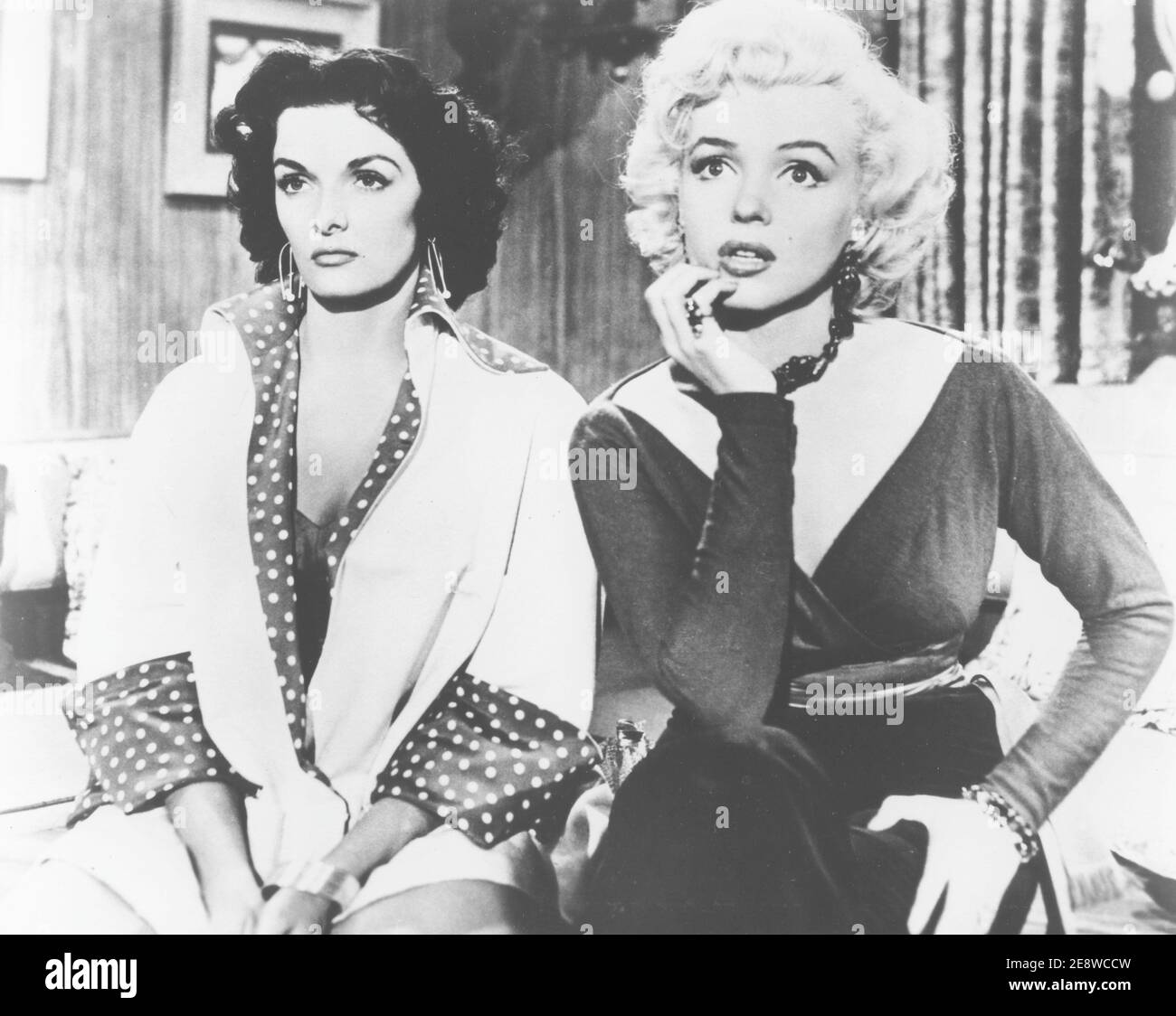 Gentlemen prefer blondes. A 1953 american musical comedy film with premiere July 1 1953 starring Marilyn Monroe and Jane Russell. Jane Russel was born june 21 1921 and died february 28 2011. Stock Photo