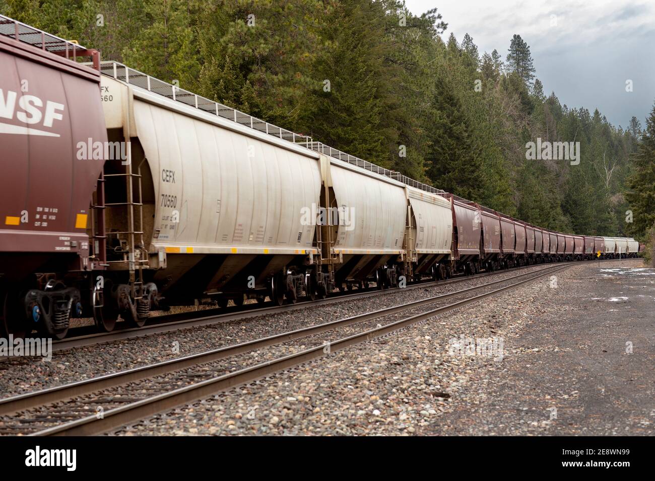 Covered hopper cars hires stock photography and images Alamy