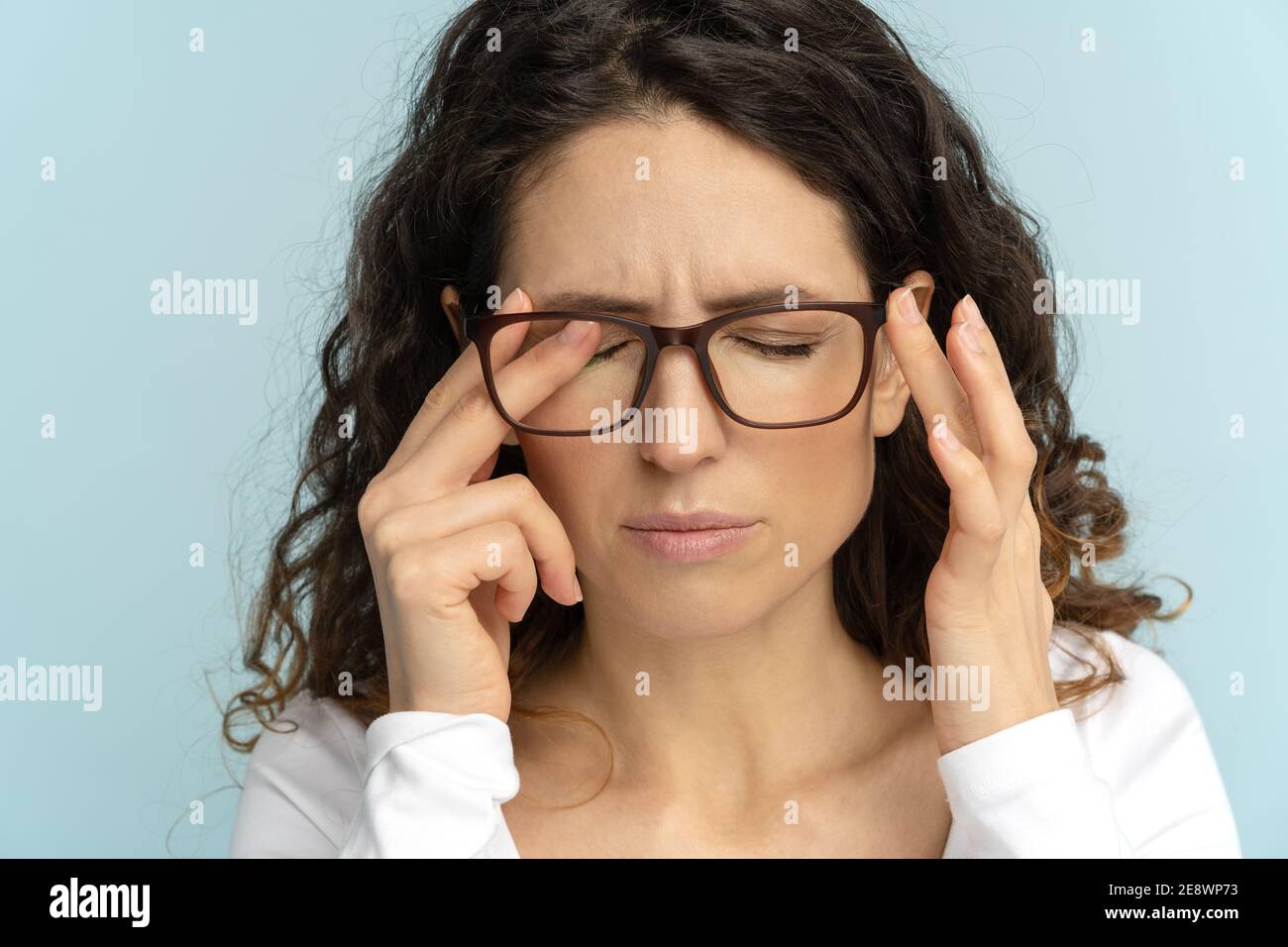 Sleepy sore hires stock photography and images Alamy