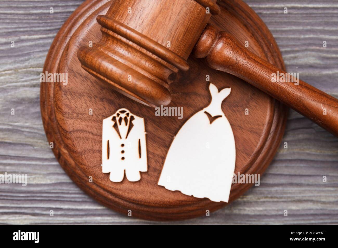 Marriage contract concept Stock Photo Alamy