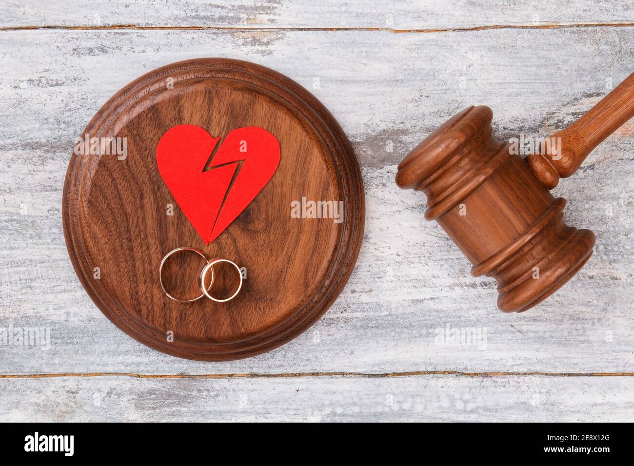 Divorce Rings Heart High Resolution Stock Photography And Images Alamy