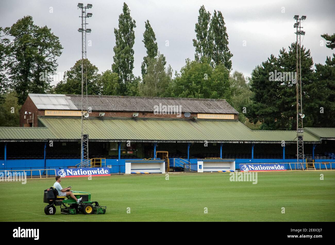 Grasscutting hires stock photography and images Alamy