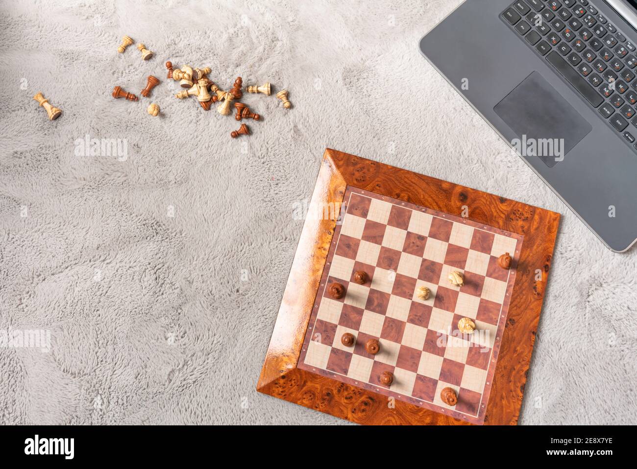 Chess computer class hi-res stock photography and images - Alamy