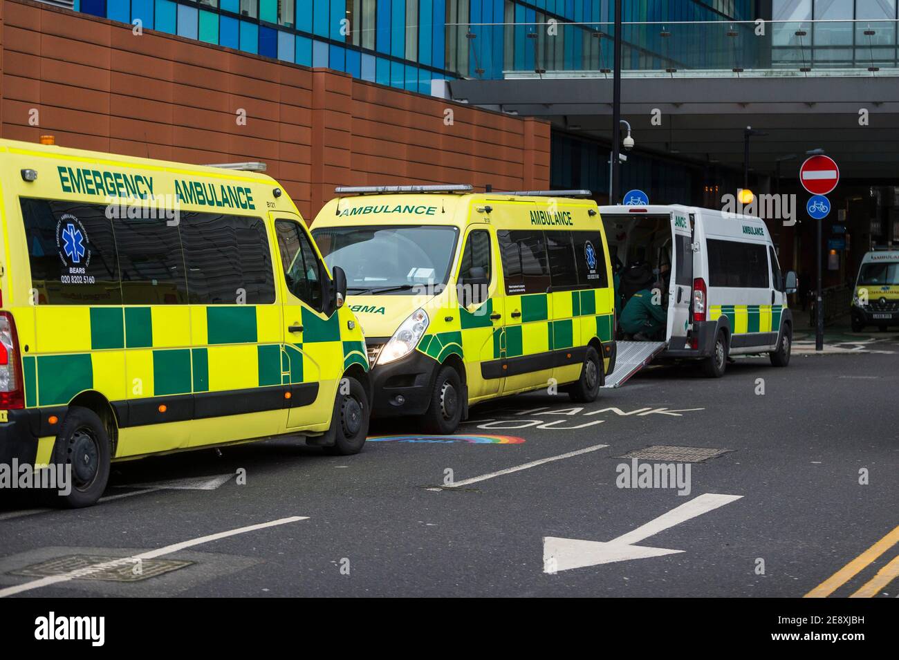 London, UK.  1 February 2021.  Ambulances lined up outside the Royal London hospital in Whitechapel as concern over the severity of a South African Covid-19 variant in the UK continues.  The UK government has also just announced that 9.2m people have been vaccinated.  Credit: Stephen Chung / Alamy Live News Stock Photo
