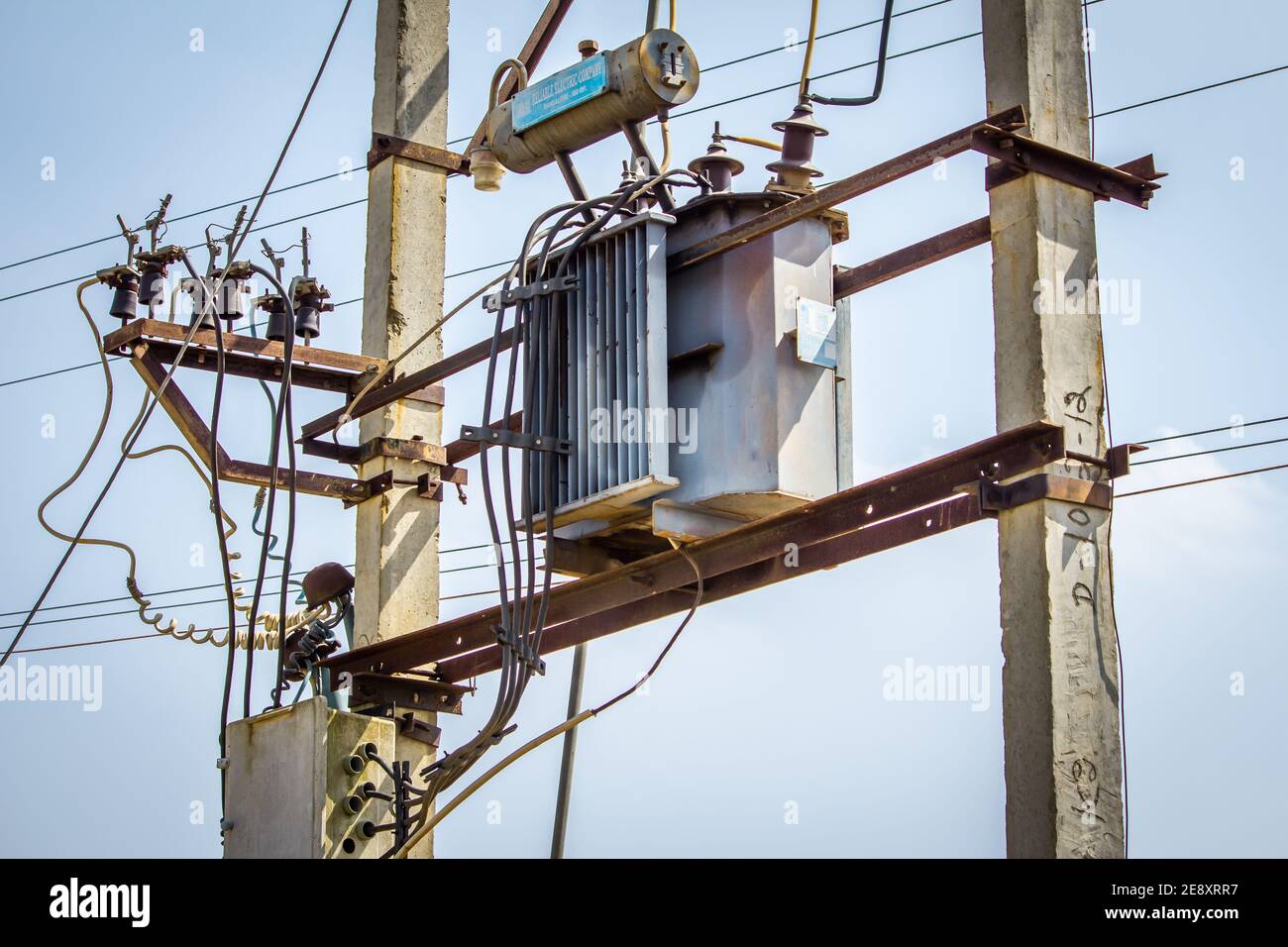 Electric transformer india hi-res stock photography and images - Alamy
