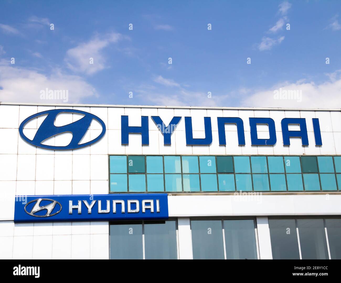 Seoul South Korea Hyundai High Resolution Stock Photography And Images Alamy Seoul South Korea Hyundai High Resolution Stock Photography And Images Alamy