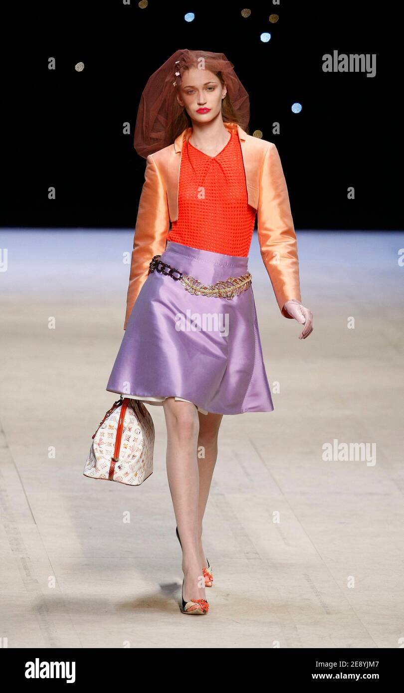 A model displays a creation by US designer Marc Jacobs for Louis Vuitton  Spring-Summer 2008 Ready-to-Wear collection presentation held at La Cour  Carre du Louvre in Paris, France, on October 7, 2007.