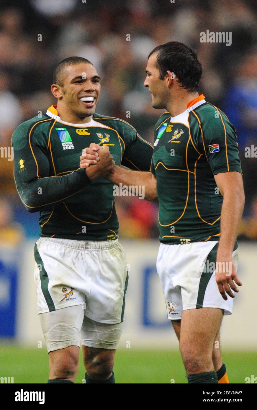 South Africa's winger Bryan Haban celebrates with Fourie du Preez during the IRB Rugby World Cup 2007, Semi-Final, Argentina vs South Africa at the Stade de France stadium in Saint-Denis near Paris, France on October 14, 2007. Photo by Gouhier-Taamallah/Cameleon/ABACAPRESS.COM Stock Photo