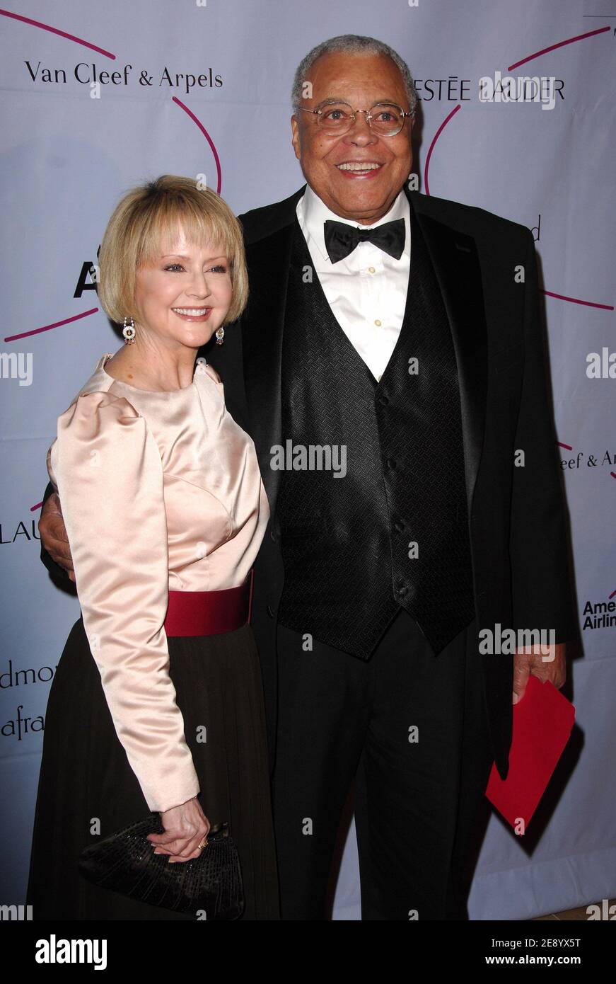 Actor James Earl Jones and wife pose as they arrive for the Princess Grace Foundation-USA Annual Awards Gala And Special Live Auction At Sotheby's New York To Celebrate Its 25th Anniversary And Honor The Legacy Of Princess Grace, in New York City, NY, USA on October 25, 2007. Photo by Gregorio Binuya/ABACAPRESS.COM Stock Photo