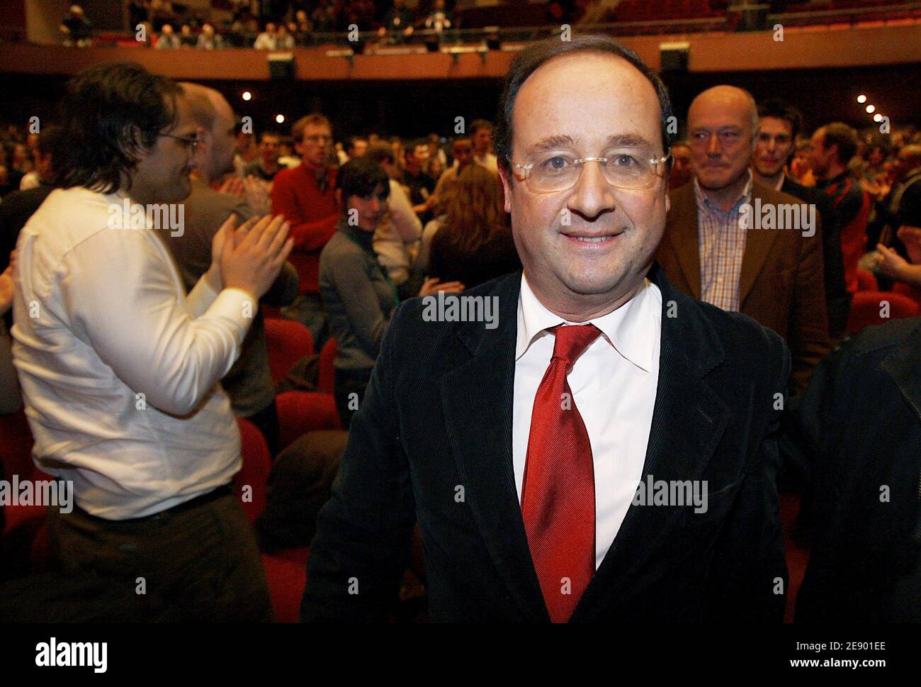French Socialist party leader Francois Hollande attends the 8th Congress of MJS, 'Mouvement des Jeunes Socialistes', in Saint-Medard-en-Jalles, near Bordeaux, France, on November 4, 2007. New-elected president Antoine Detourne replaces Razzye Hammadi. Photo by Patrick Bernard/ABACAPRESS.COM Stock Photo