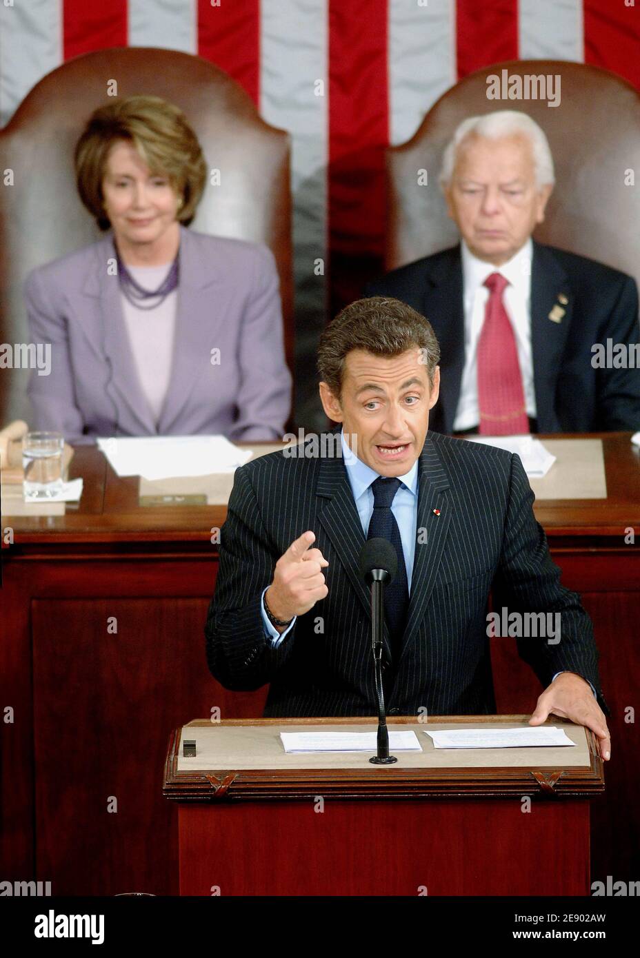 French President Nicolas Sarkozy addresses the US Congress in Washington, DC, USA, on November 2007. Sarkozy's address to Congress, the first by a French leader in eleven years, comes amid improved relations between both countries. US Speaker of the House Nancy Pelosi and Sen. Richard Byrd (D-WVA) are seen in the background. Photo by Olivier Douliery/ABACAPRESS.COM Stock Photo