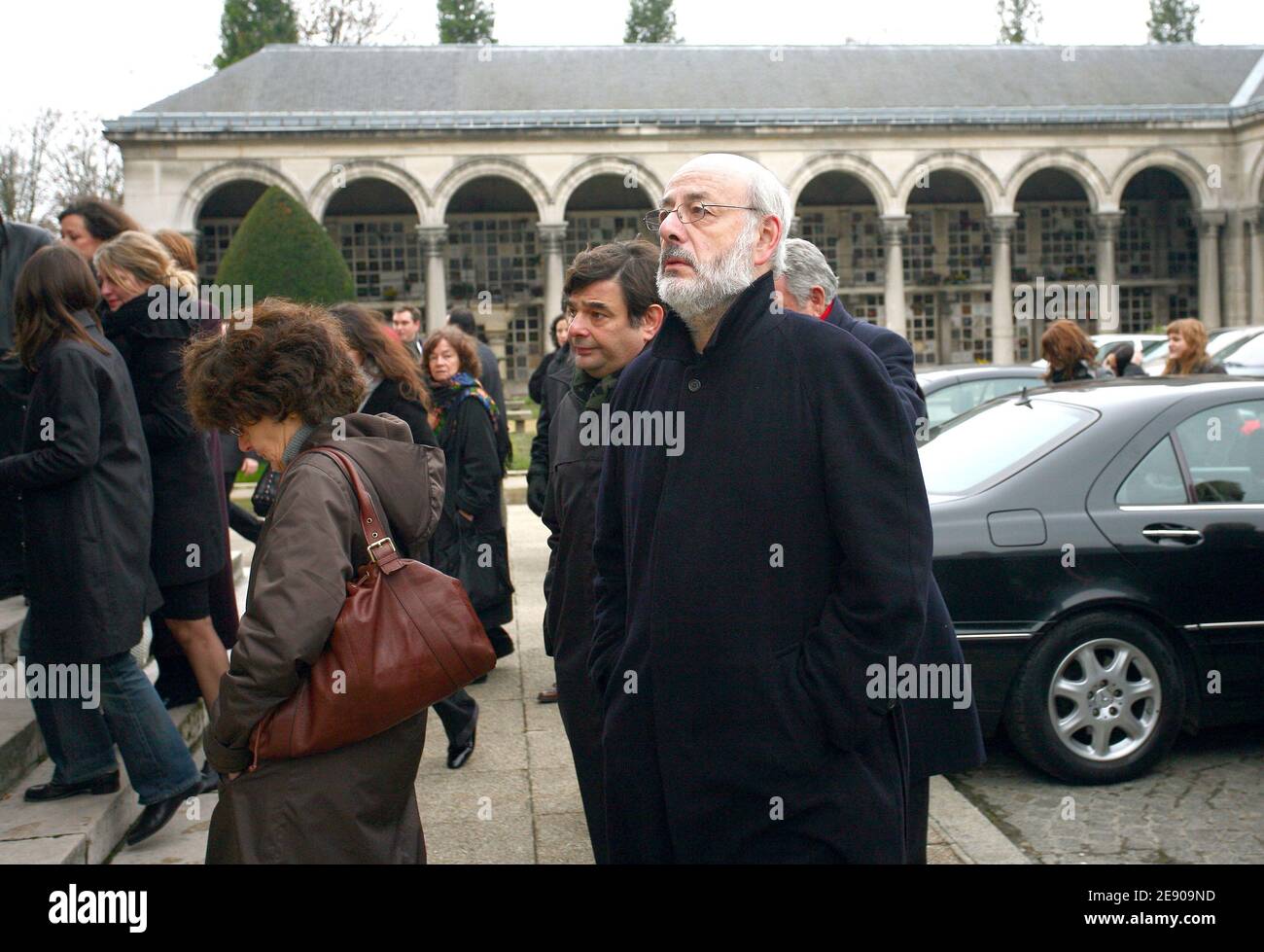 Bertrand Blier attends the funeral of director Pierre Granier-Deferre held at the Pere Lachaise cemetery in Paris, France on November 23, 2007. Photo by Mousse-Khayat/ABACAPRESS.COM Stock Photo