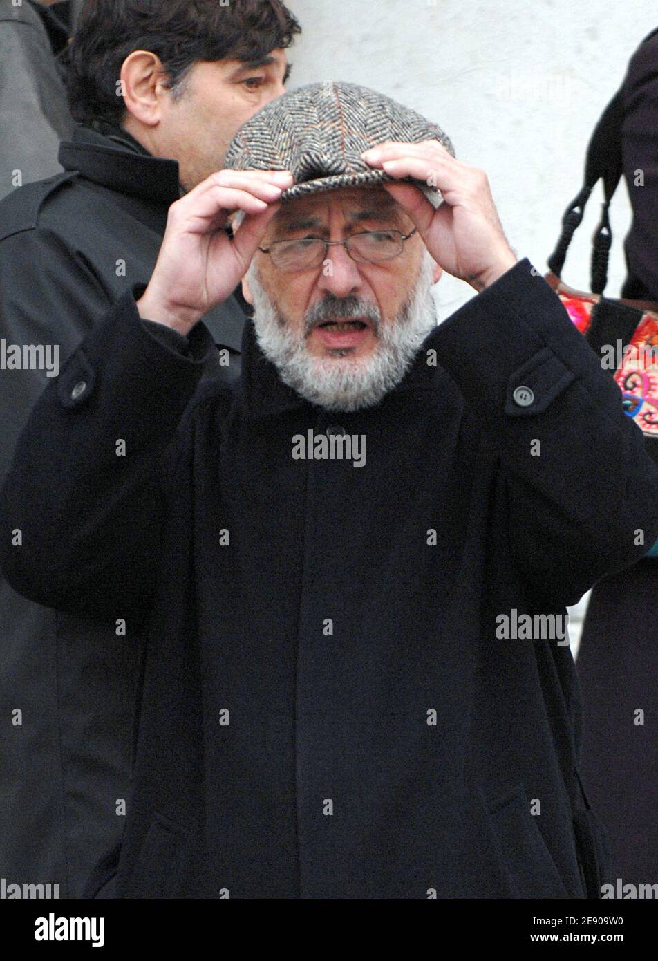 Director Bertrand Blier attends director Pierre Granier-Deferre's funeral held at the Pere-Lachaise cemetery crematorium in Paris, France, on November 23, 2007. Photo by Khayat-Mousse/ABACAPRESS.COM Stock Photo