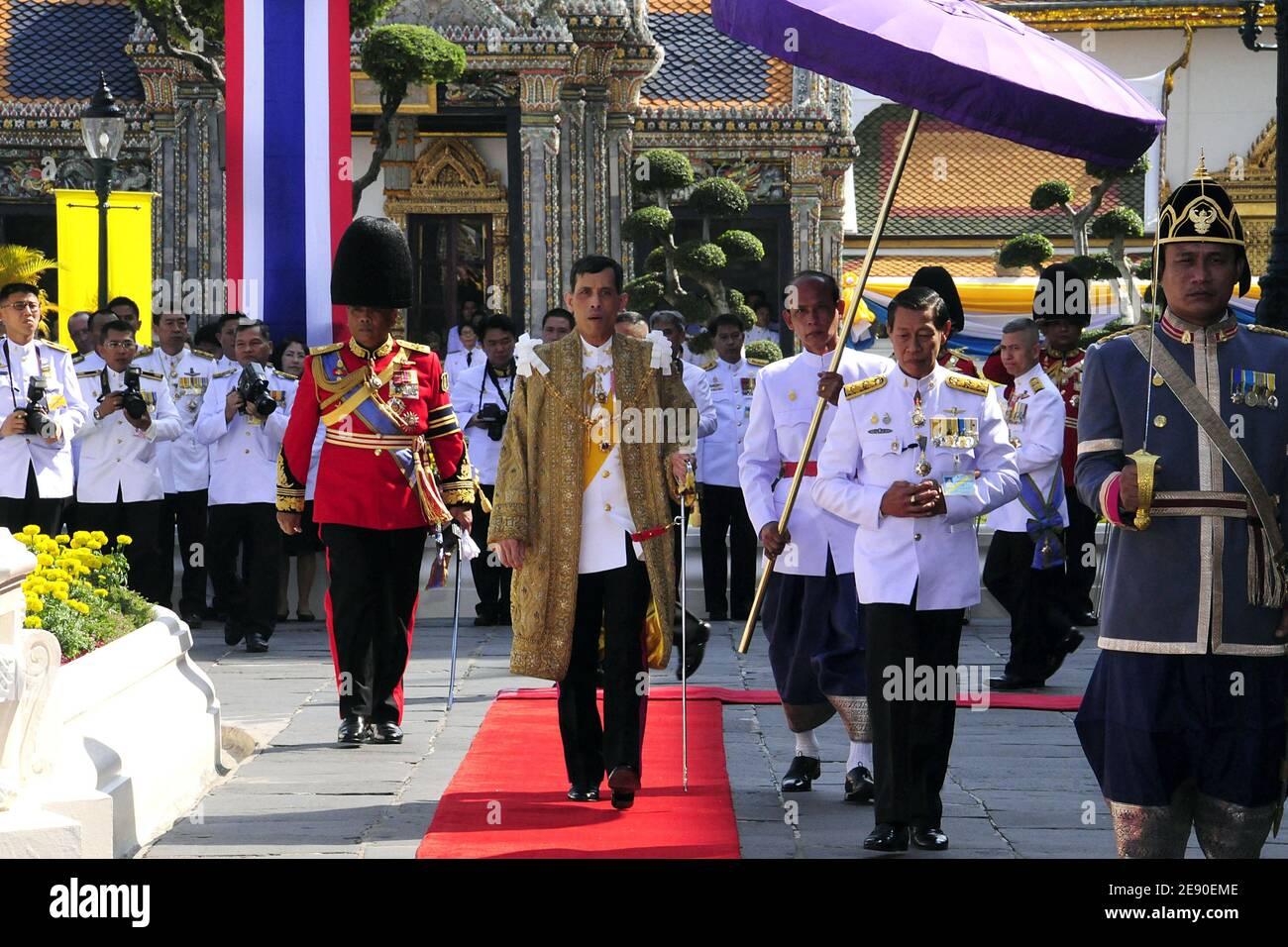 Crown Prince Maha Vajiralongkorn arrives at the Grand Palace for the