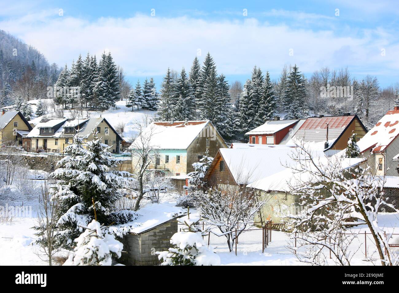 (210201) -- LOKVE (CROATIA), Feb. 1, 2021 (Xinhua) -- Photo taken on Feb. 1, 2021 shows the winter scenery of Lokve, western Croatia's mountainous Gorski Kotar region. (Kristina Stedul Fabac/Pixsell via Xinhua) Stock Photo
