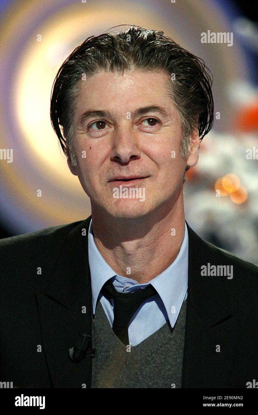 Etienne Daho on a French TV Show, taped in SaintDenis, North of Paris