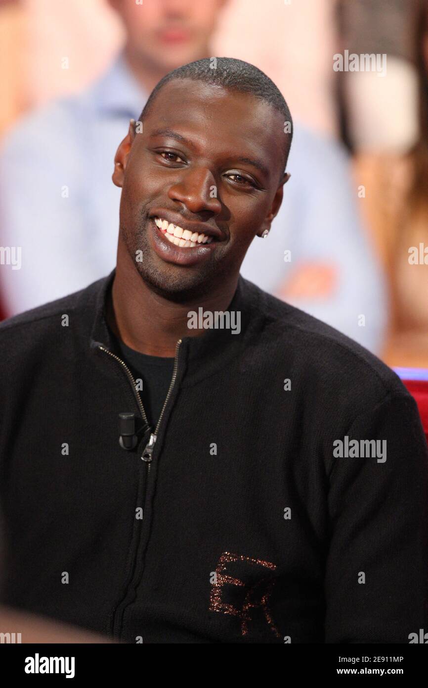 Omar Sy lors de l'enregistrement de l'emission Vivement Dimanche a ...