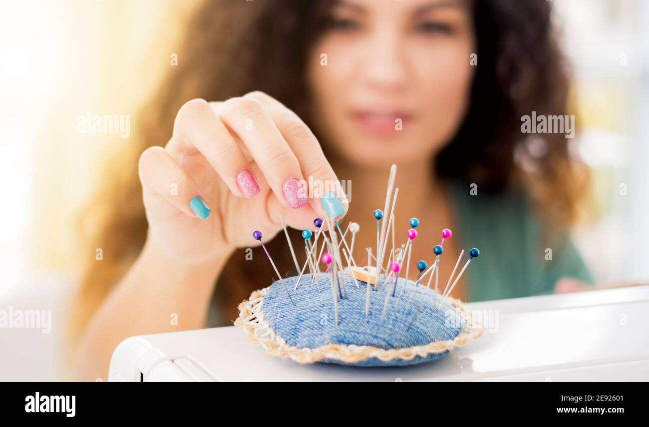 Close up view of needle bed full of pins Stock Photo Alamy