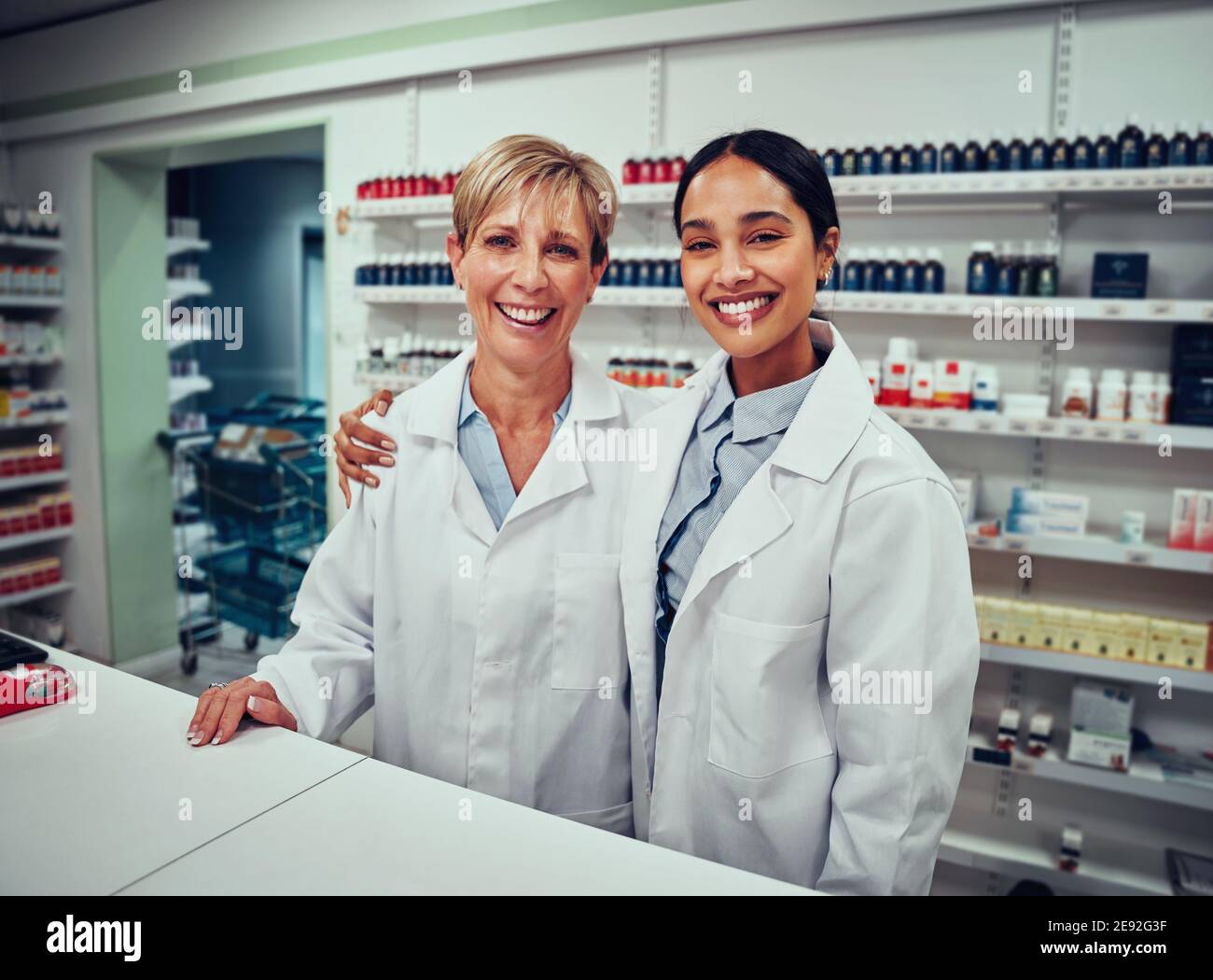 Pharmacy team hi-res stock photography and images - Alamy