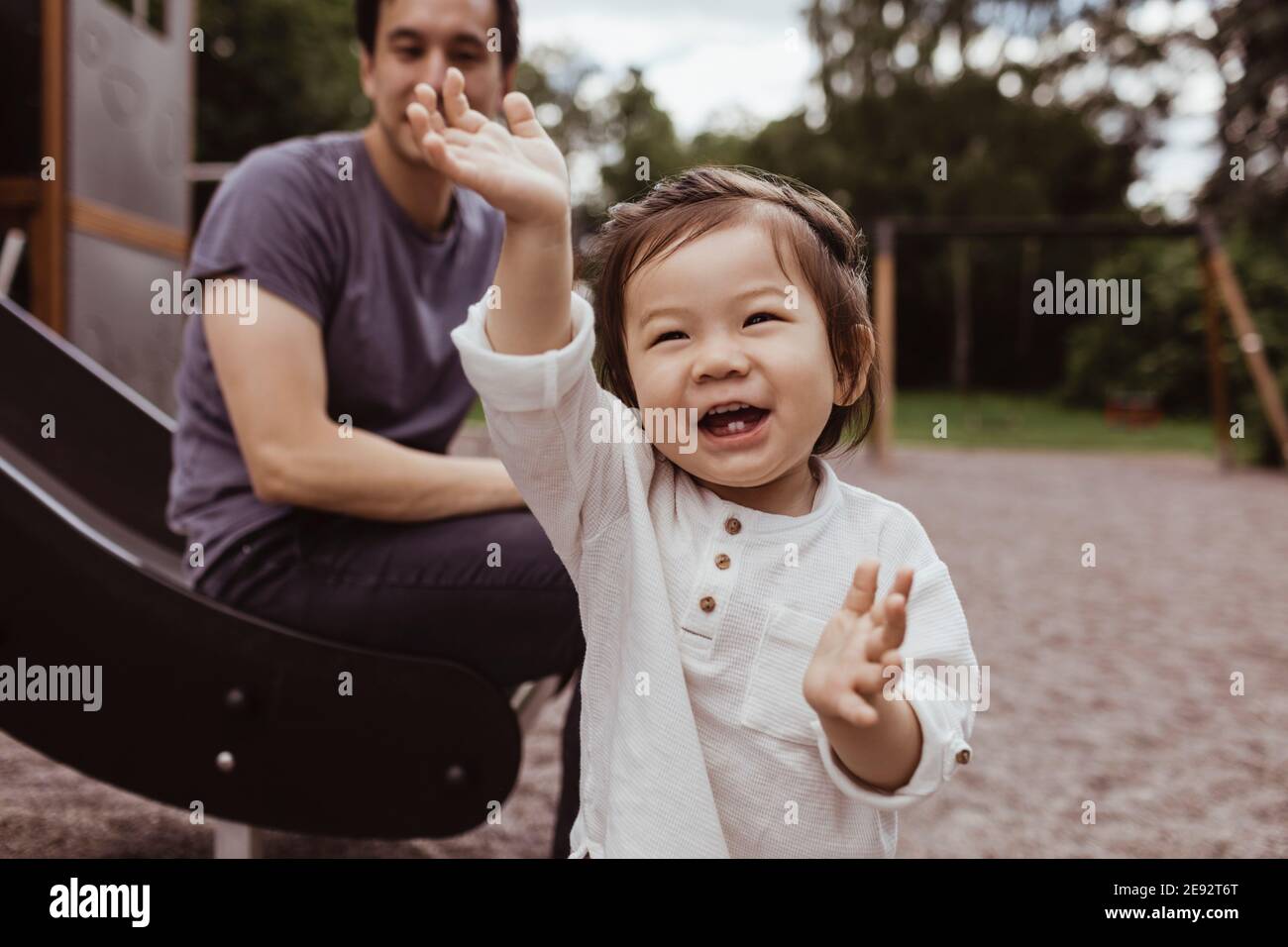 Chinese father son playing park hi-res stock photography and images - Alamy