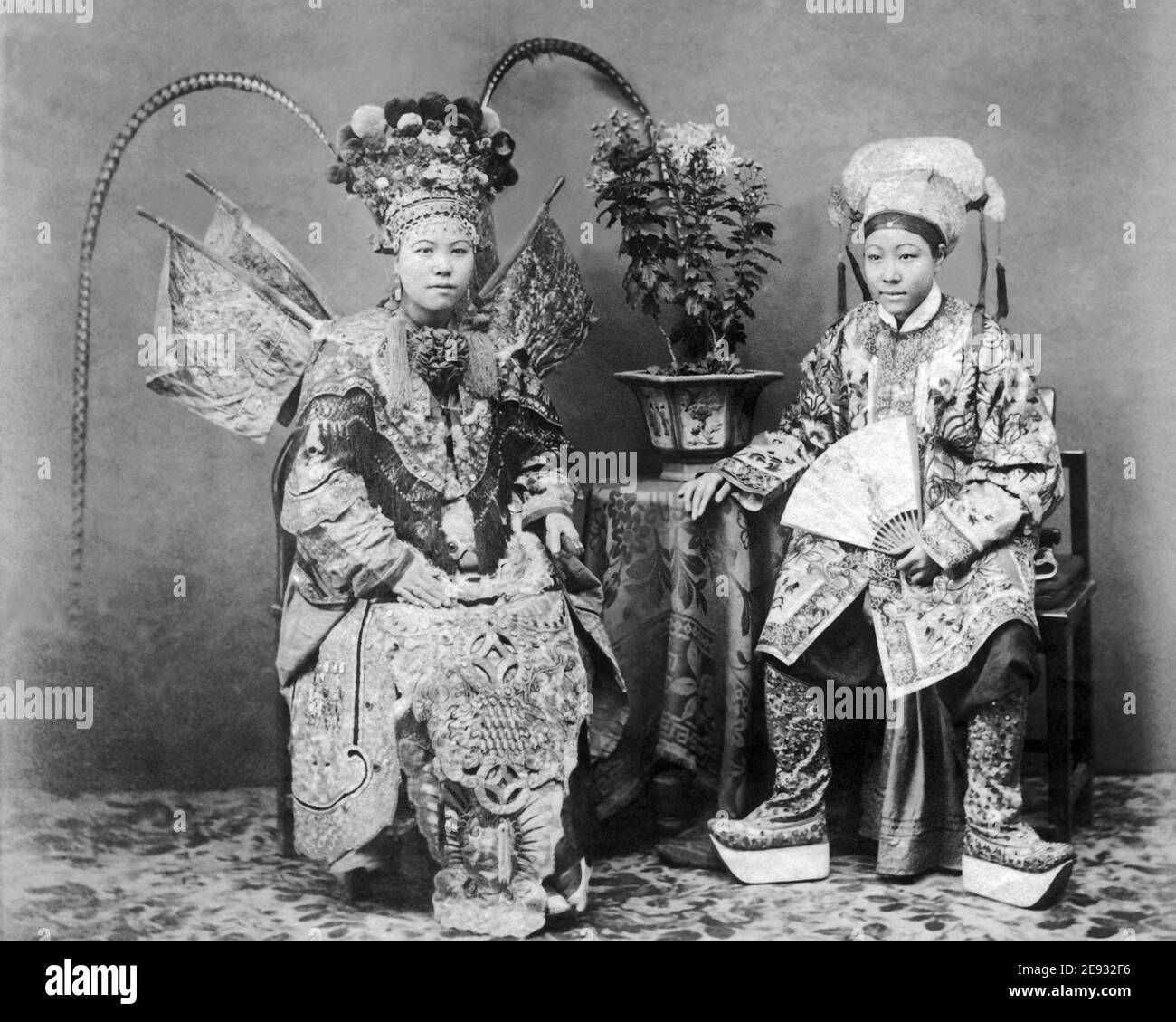 Late 19th century photograph - Chinese actors in costume, China. Stock Photo