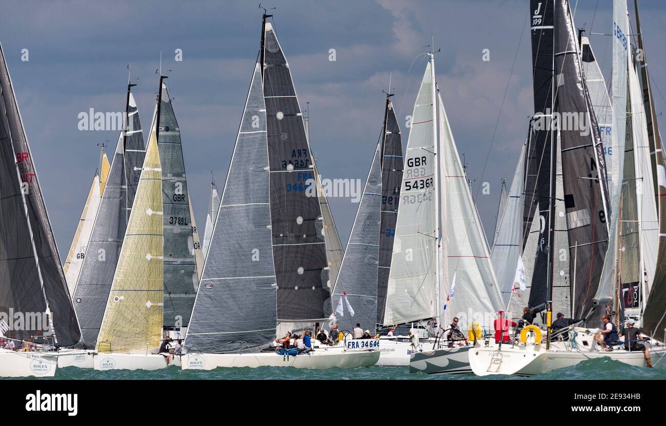 The fleet at the start of the 90th anniversary Rolex Fastnet Race on the Solent.  Picture date Sunday 16th August, 2015. Picture by Christopher Ison. Stock Photo