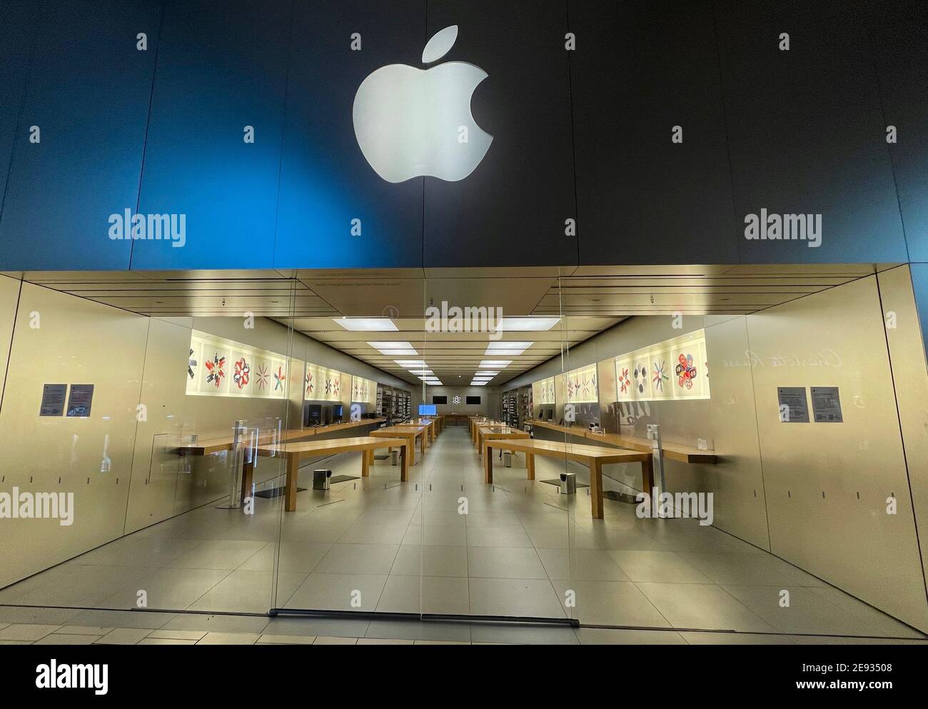 FRESNO, UNITED STATES Jan 30, 2021 A photo of an Apple Mac Store