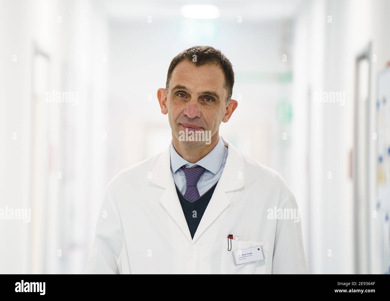 Ingelheim, Germany. 01st Feb, 2021. Oliver Harzer, Managing Director of Bioscientia Institut für Medizinische Diagnostik GmbH, stands in a corridor of the large laboratory. The British coroanvirus mutant B.1.1.7 is increasingly spreading. The company Bioscientia, one of the largest laboratories in Germany, is helping with the analysis using automated sequencers. (to dpa 'Time-intensive and highly complex: The search for mutant B.1.1.7') Credit: Andreas Arnold/dpa/Alamy Live News Stock Photo