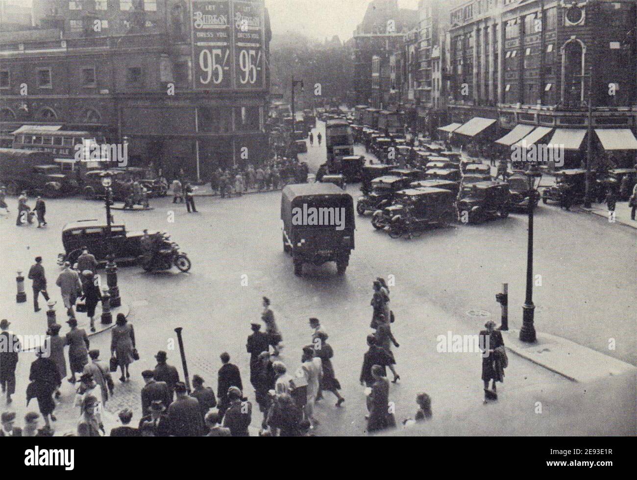 Traffic at Victoria Street & Vauxhall Bridge Road junction. Taxicabs. SMALL 1946 Stock Photo