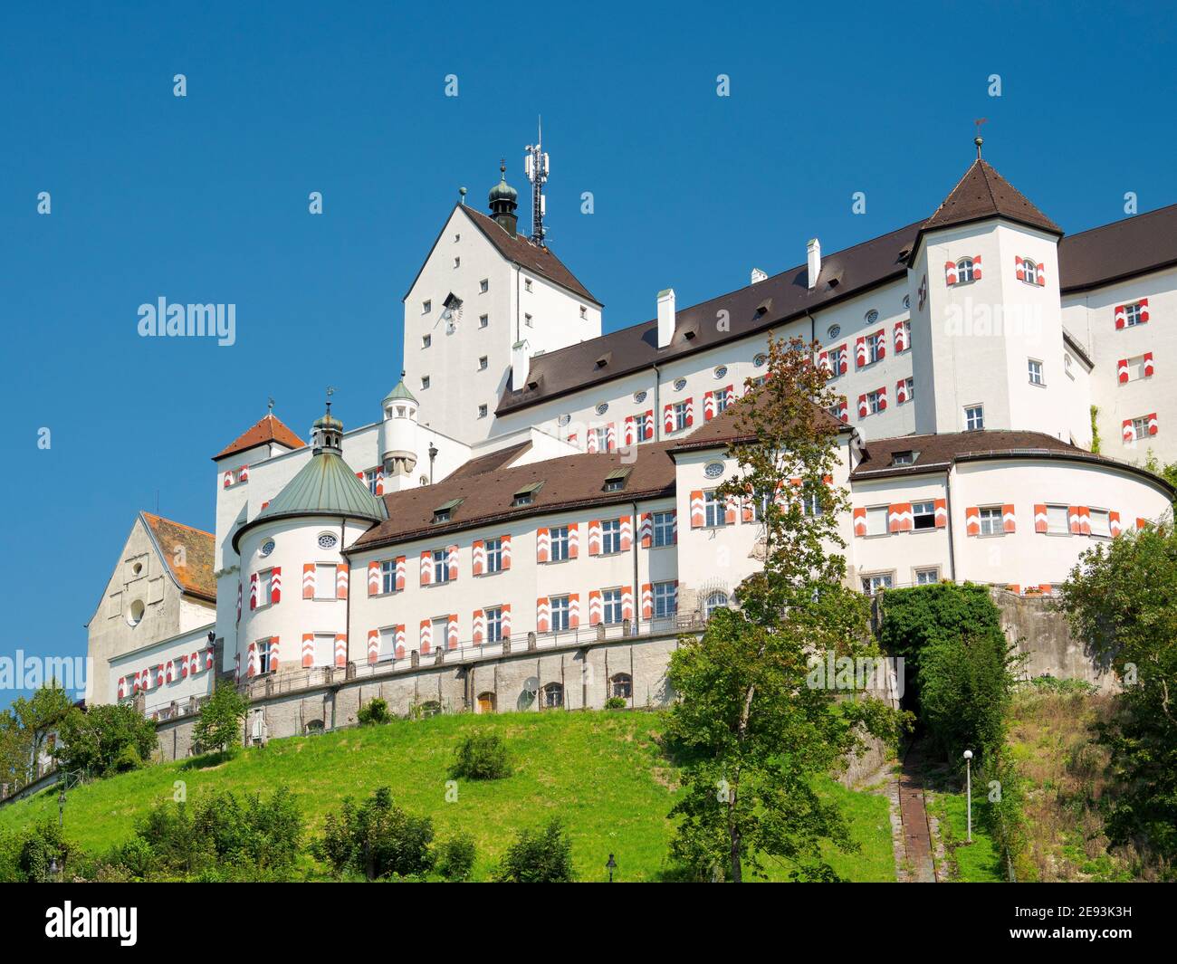 Palace Hohenaschau.  Aschau in the Chiemgau in the bavarian alps. Europe, Germany, Bavaria Stock Photo