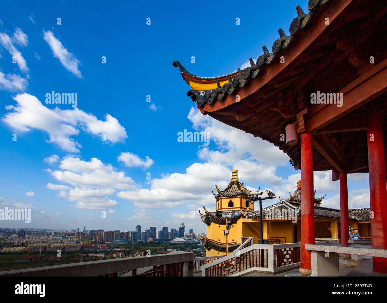 Jiangsu nantong Wolf mountain temple Stock Photo Alamy