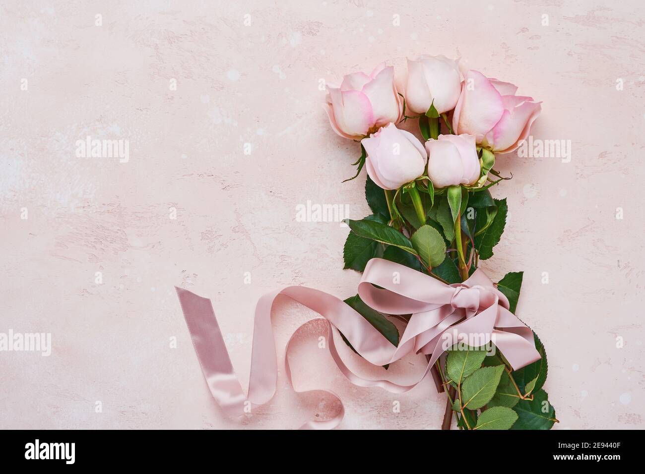 happy birthday! colorful roses, beautiful flower bouquet. card concept  Stock Photo - Alamy