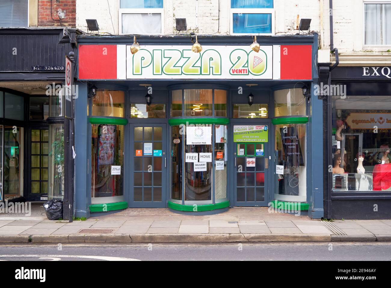 Independent Pizza restaurant and takeaway Stock Photo