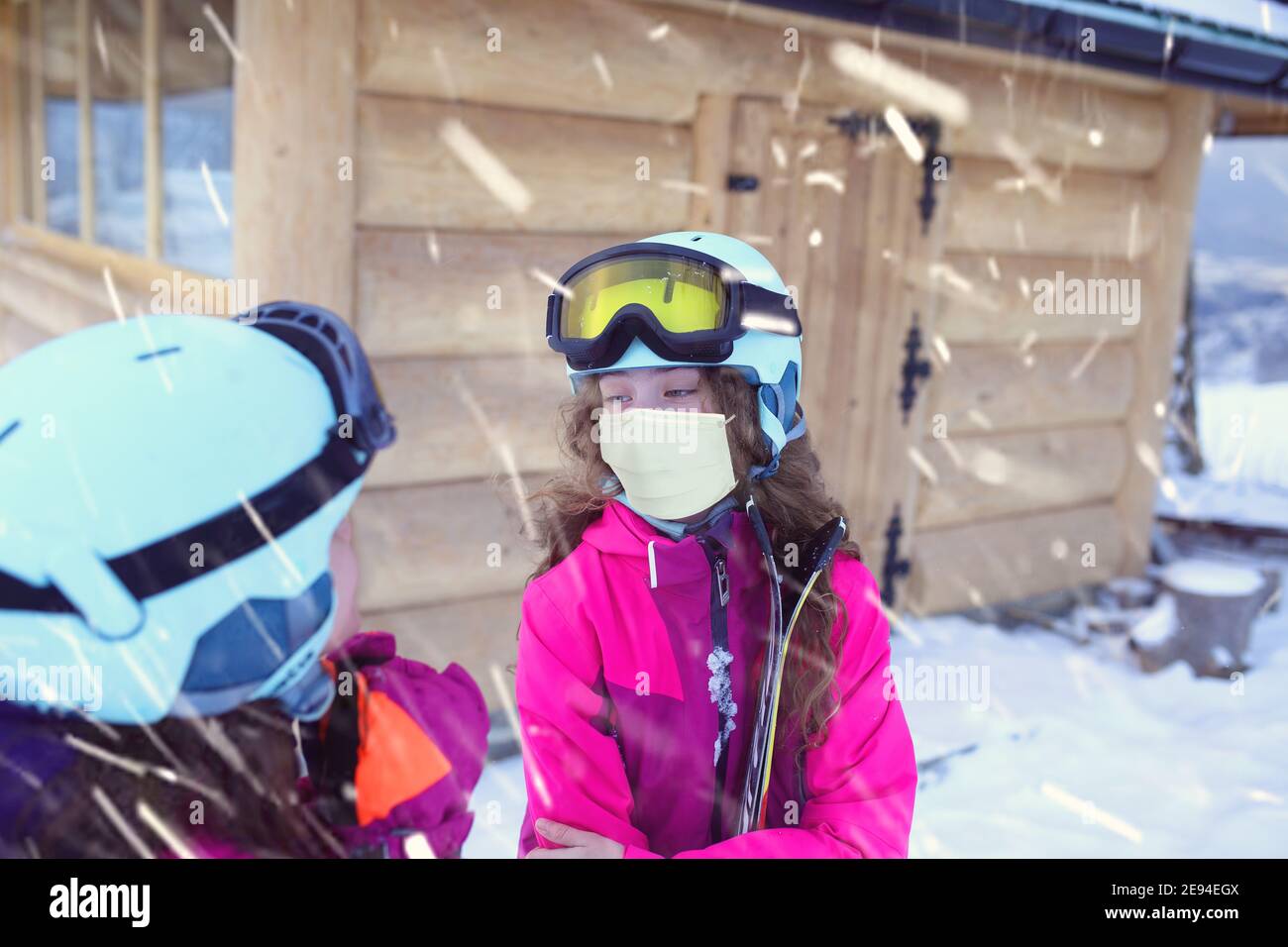 Ski mask covid hi-res stock photography and images - Alamy