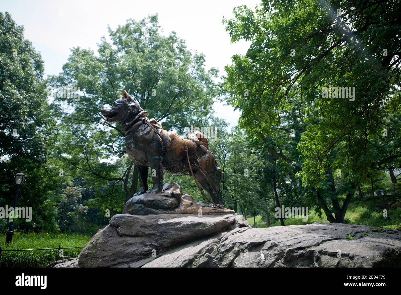 The statue of Balto the Iditarod Dog by the artist Frederick G. R