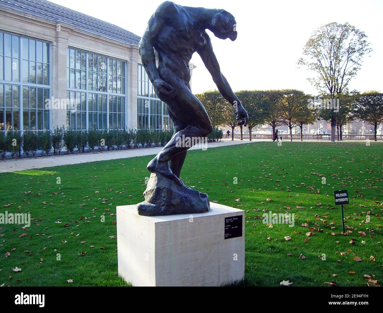 Paris, statues des jardins du Louvre Stock Photo Alamy