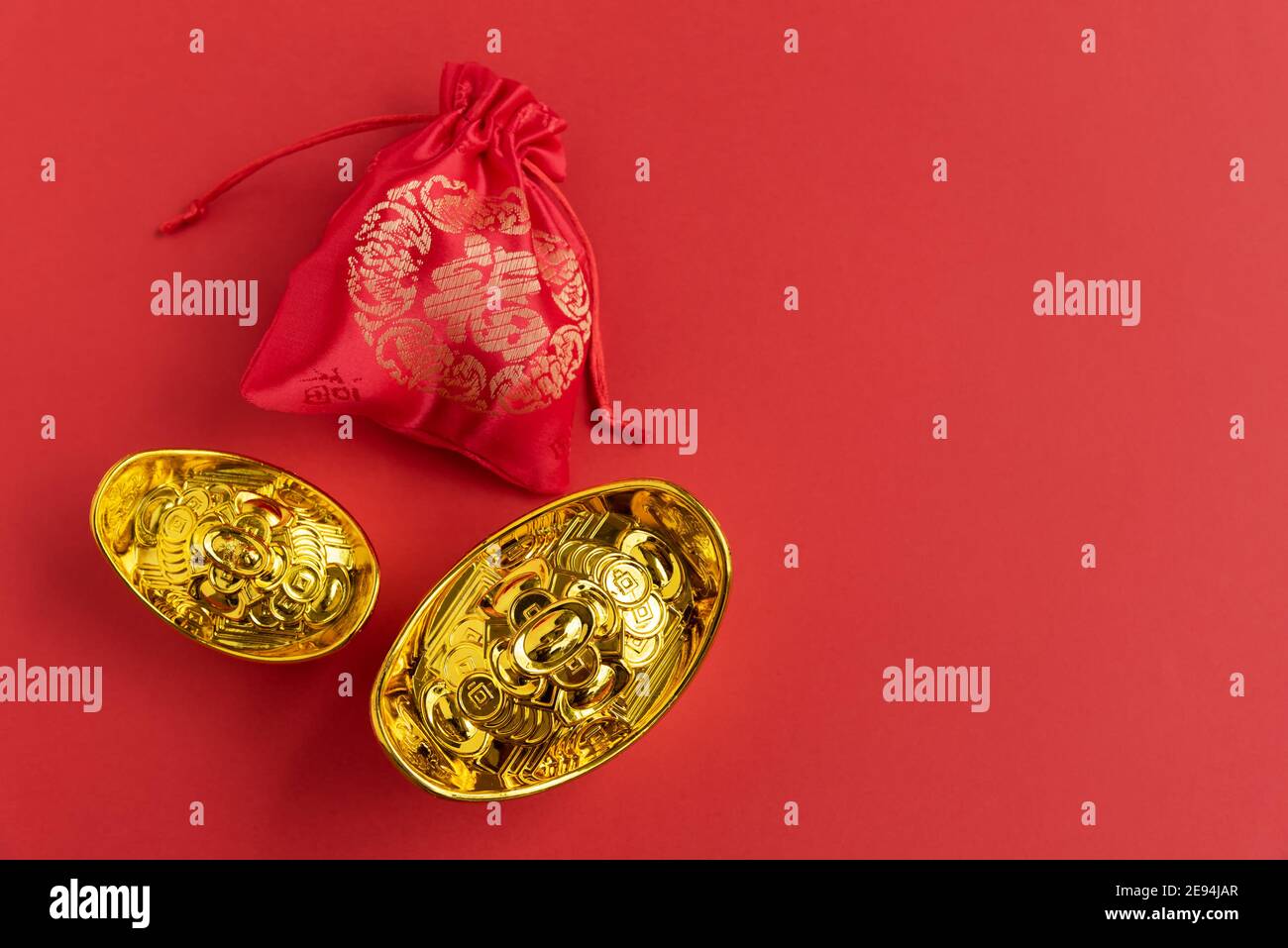 Chinese new year gold ingot hi-res stock photography and