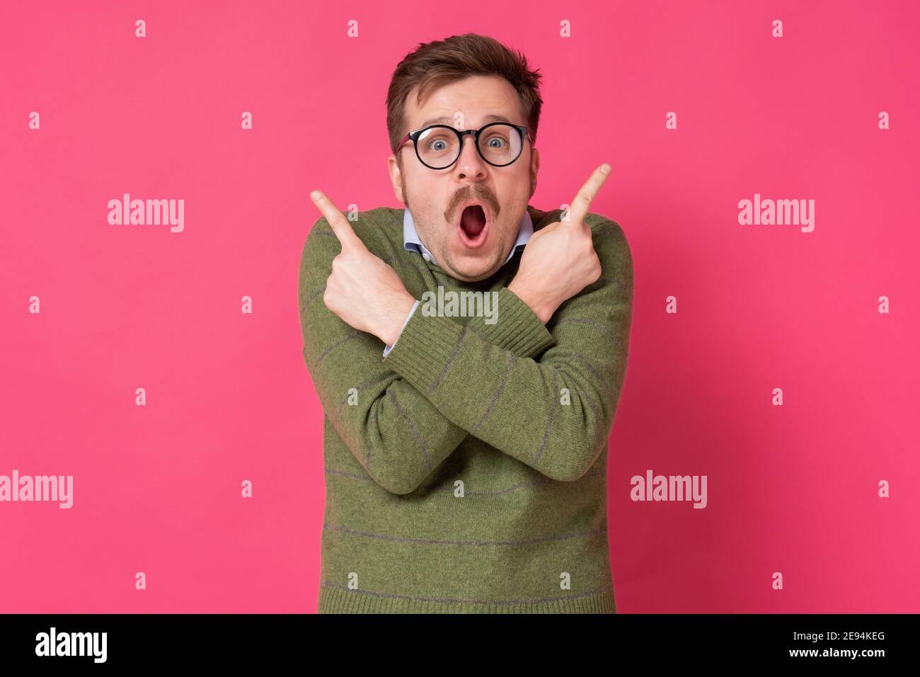 Confused person which way to go hi-res stock photography and images - Alamy