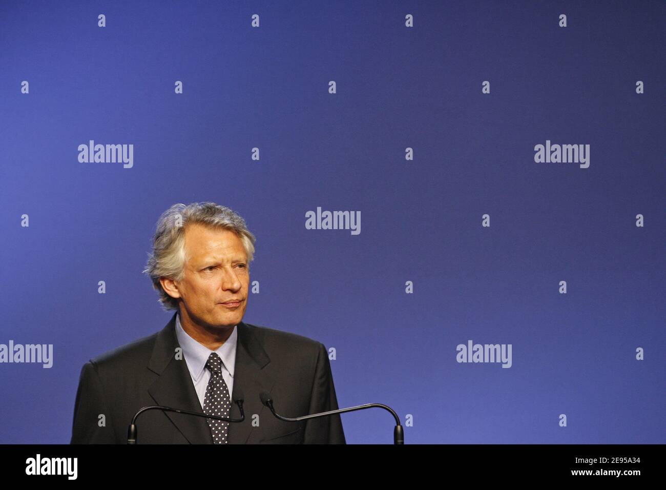 Prime Minister Dominique de Villepin presents plans to reduce the country's massive debt during a meeting on public finances in Paris, France, on January 12, 2006. Photo by Mehdi Taamallah/ABACAPRESS.COM Stock Photo