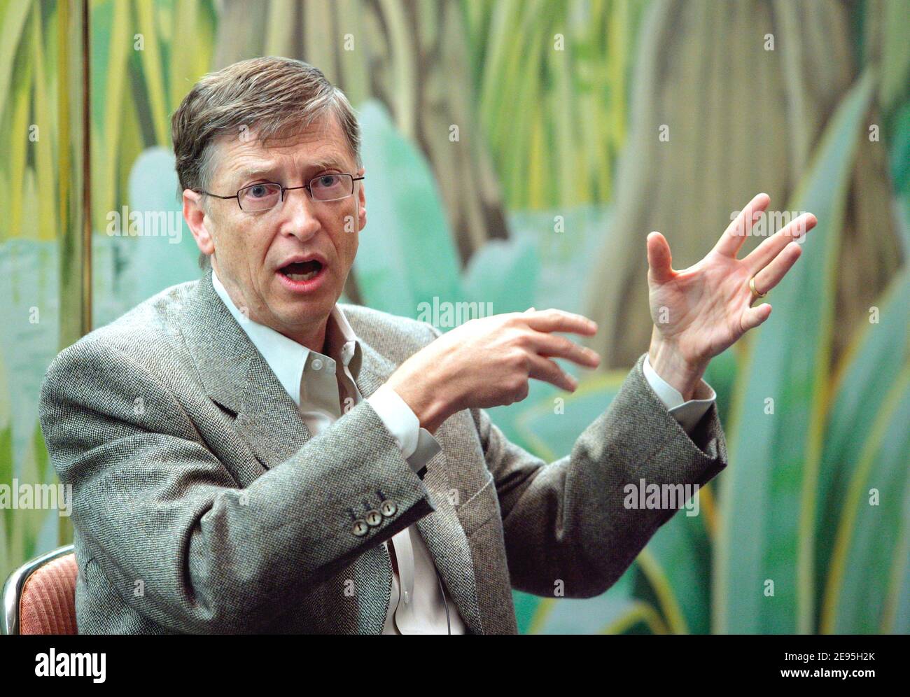 Bill Gates, (real name William H. Gates III), Chairman and Chief Software  Architect of Microsoft speaks during the session 'Governance and  Globalization for the 21st Century: A Conversation with Tom Friedman and