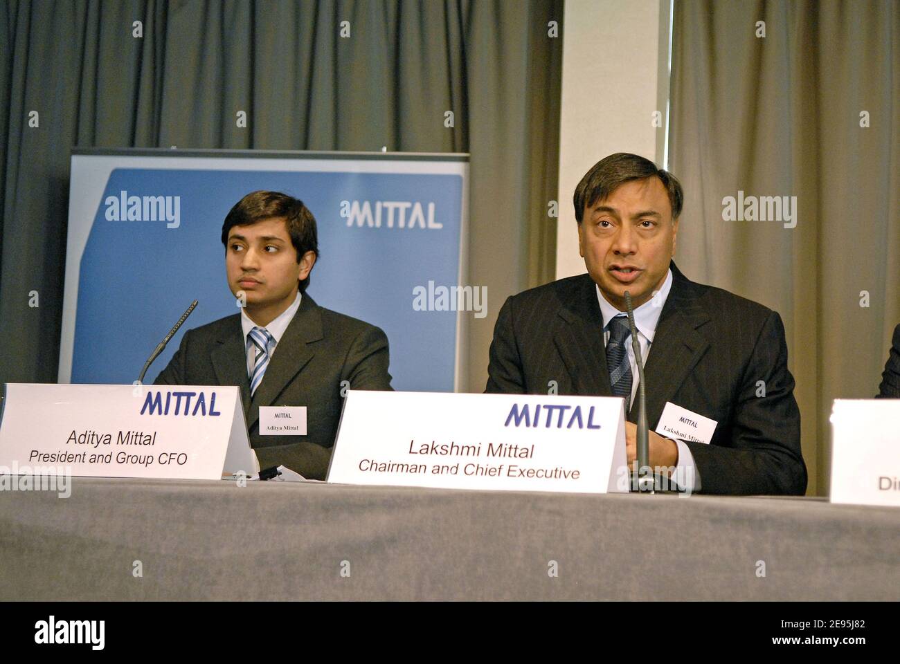 FILE ** Mittal Steel President Aditya Mittal, left, and Chief Executive  Officer Lakshmi Mittal, right, are seen at the start of a media conference  in Rotterdam, the Netherlands, in this Tuesday