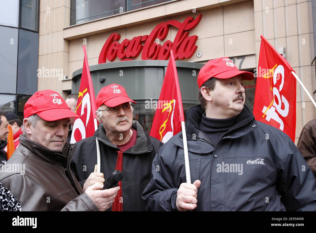 Protesting Coca Cola 2006 coca cola 600 hi-res stock photography and images - Alamy